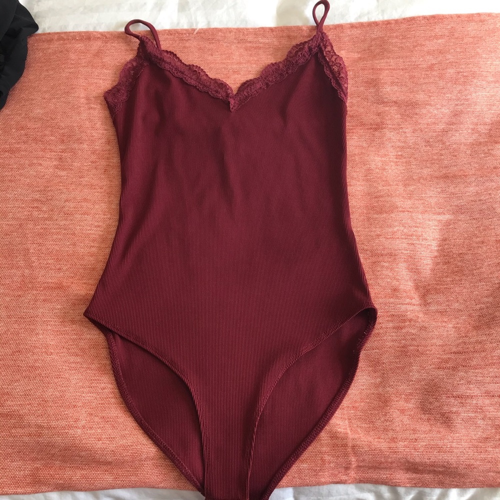 Lace body suit